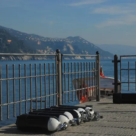 Апартаменты Beachfront, Seaview And Terrace - Portofino Gulf