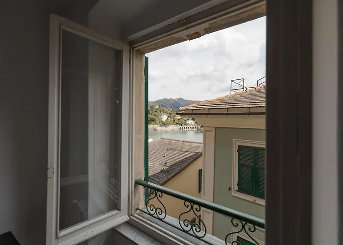 Beachfront, Seaview And Terrace - Portofino Gulf Appartement San Michele di Pagana