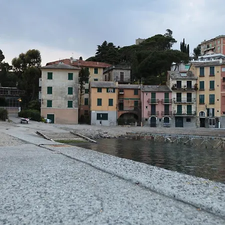 Beachfront, Seaview And Terrace - Portofino Gulf Apartment *