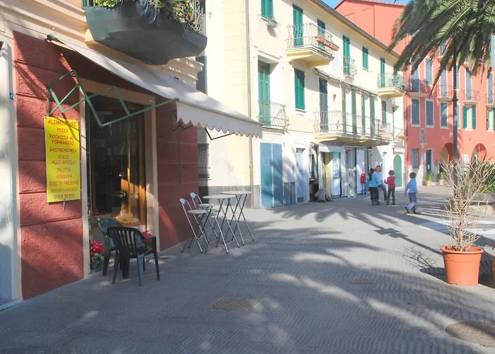 Beachfront, Seaview And Terrace - Portofino Gulf Apartman San Michele di Pagana